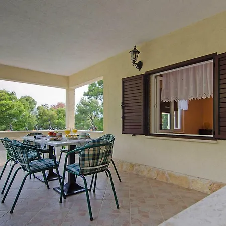 Casa de hóspedes Herceg In Trogir * Mittel-dalmatien 3*